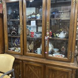 Brown display cabinet 