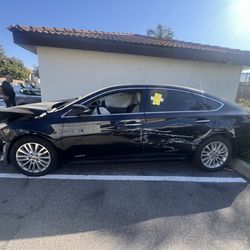 2013 Toyota Avalon Hybrid