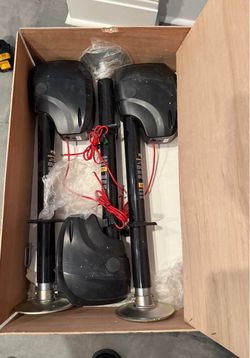 3 Forma power tongue jacks