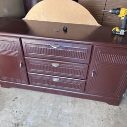 Queen Size Bedroom Set