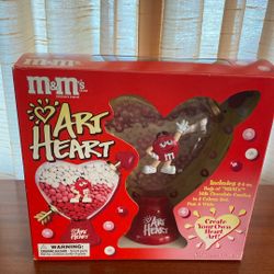 M & M Art Heart Valentine Candy Dispenser 1992