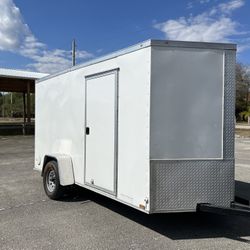 2022 6x12 Enclosed Trailer W/ Ramp Door