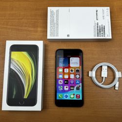 iPhone SE 64GB UNLOCKED 