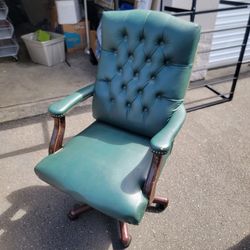 Green Office Chair