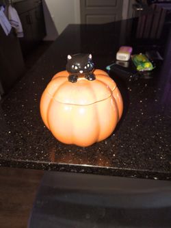 Cat Pumpkin Jar 