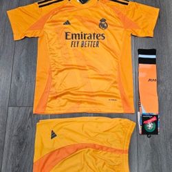 KIDS REAL MADRID SOCCER JERSEY 