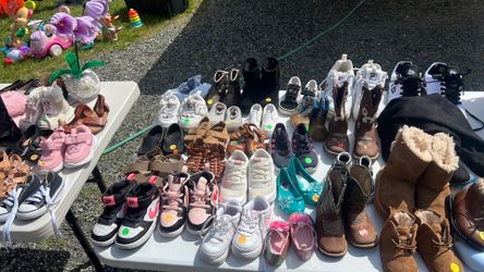 Kids shoes