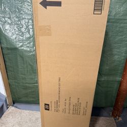 Brand New Christmas Tree