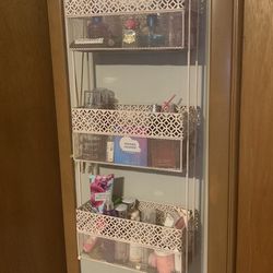 Storage shelf