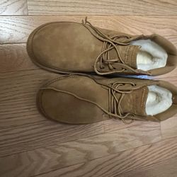 Ugg Short Boot