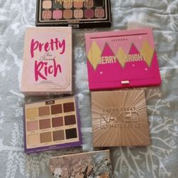 message take Bright Makeup Color Sets for Every Style and Moment