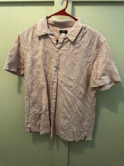 Men's Express Pink Textured Short Sleeve Button-Up Shirt