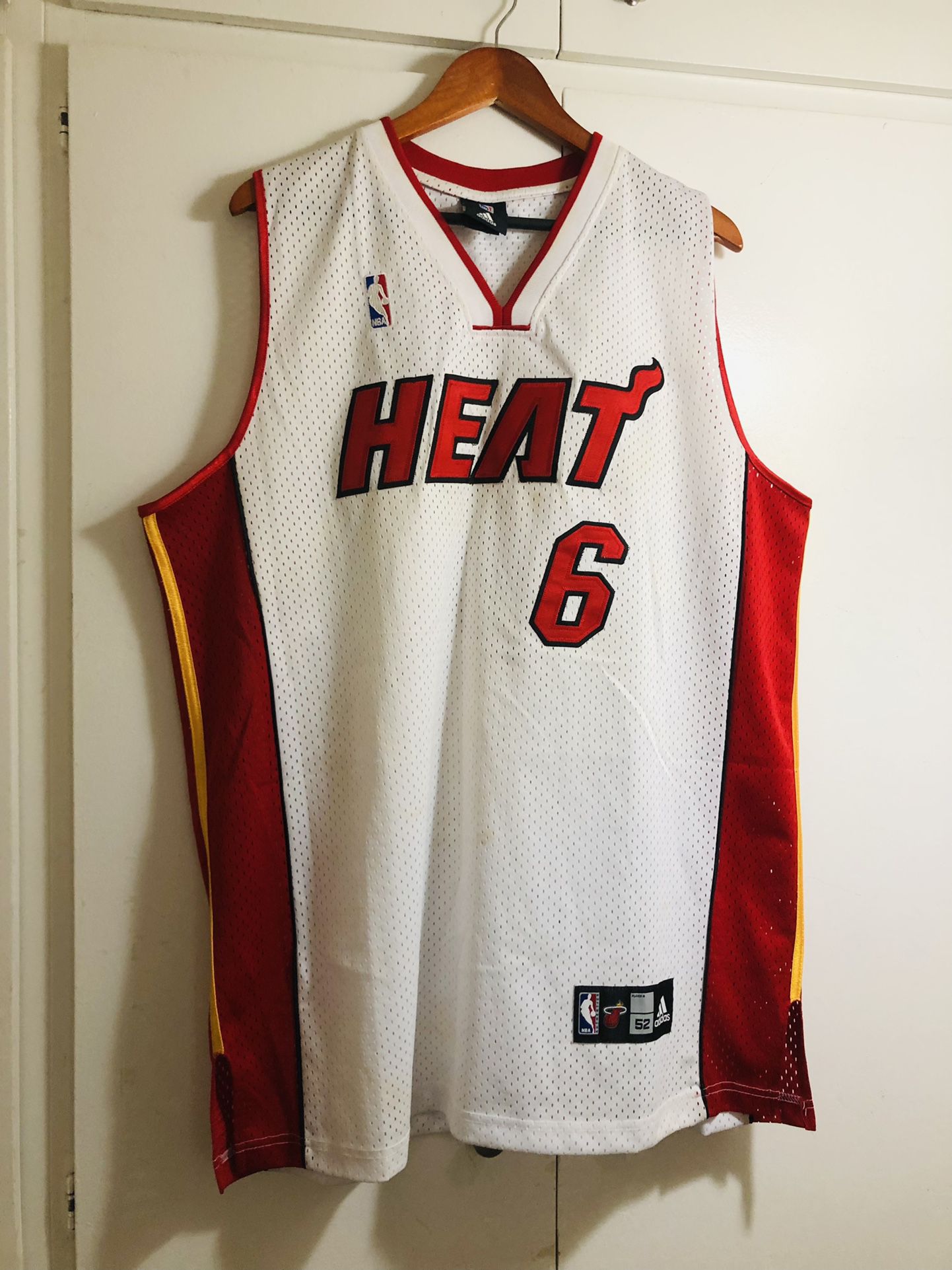 Vintage Miami Heat Lebron James NBA Basketball Jersey
