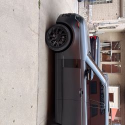 Rang Rover Supercharger V8 Dark Gray Wrapped