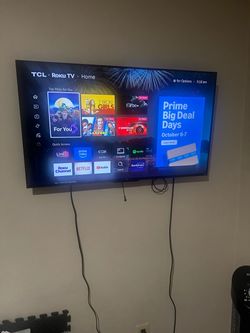 43 inch TCL Roku Smart TV
