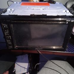 Pioneer AVH-280BT LCD CD/DVD/BT