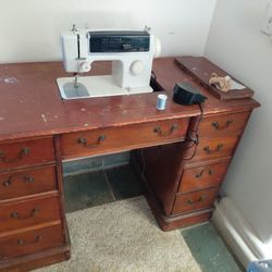 Maquina De Coser Con Mueble De Madera De Jcpennye Número 6501