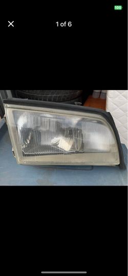 1994 to 2001  Mercedes Benz C class passenger side headlight on good condition