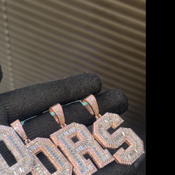 VVS MOISSANITE DIAMOND DESIGNER INITIALS