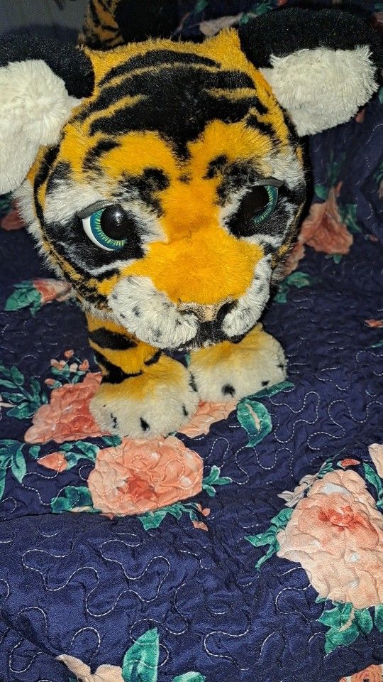 FurREAL Friends LARGE Tiger Interactive Pet