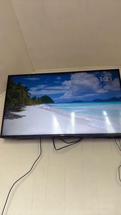 Toshiba Flat Screen Smart TV