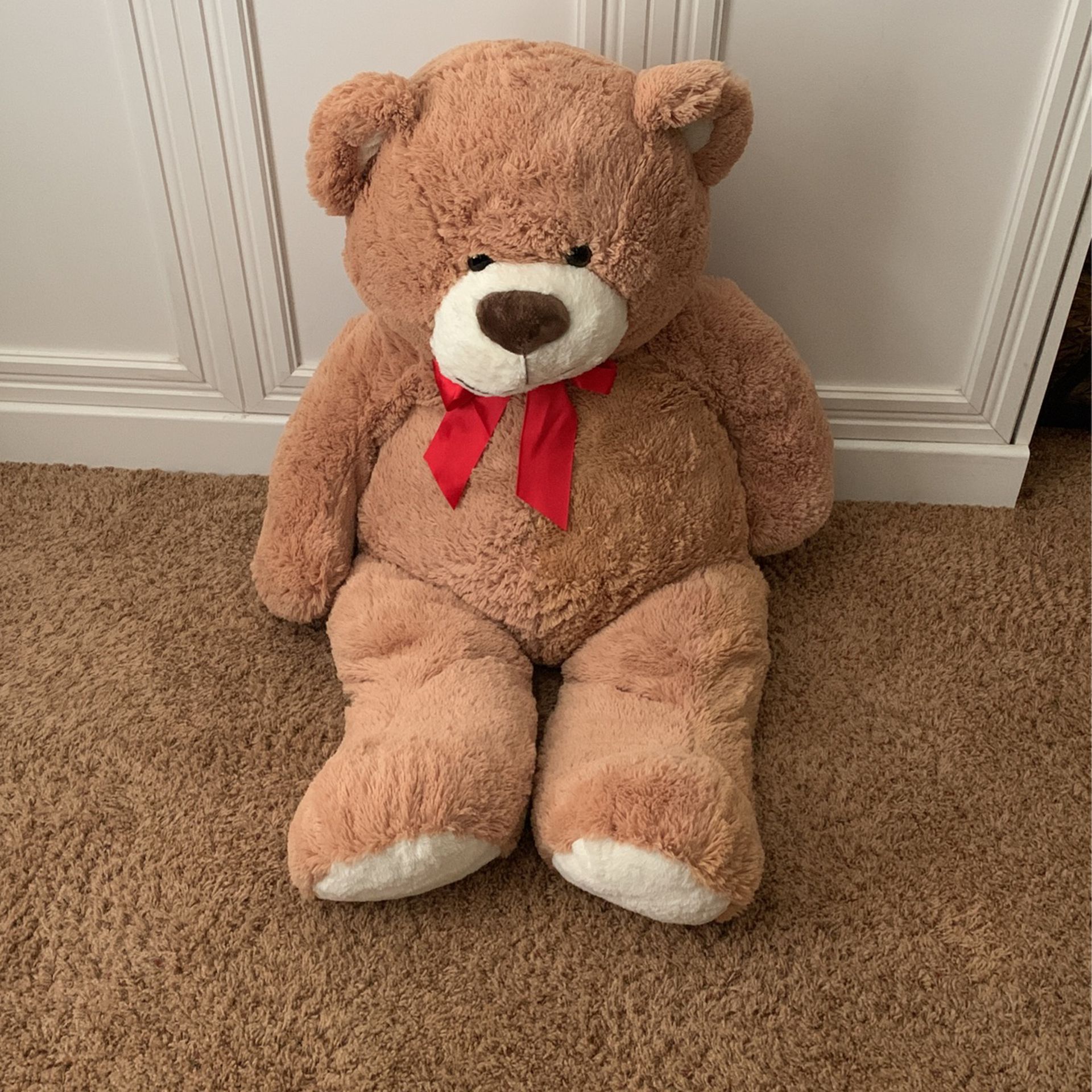 Giant Teddy Bear (approx 4 1/2 Ft)