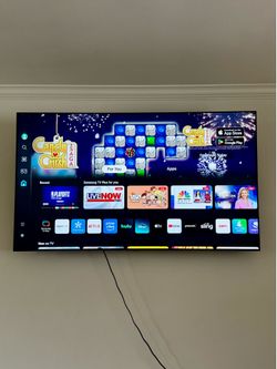 Samsung 70” Crystal UHD 4K Smart TV  Like New