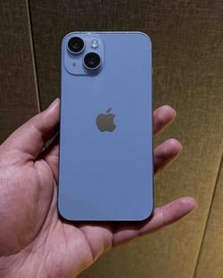 iPhone 14