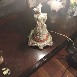 TWO ANTIQUE DOLL LAMPS.      