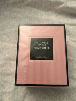 Victoria Secret bombshell perfume