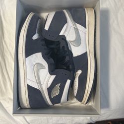 Jordon 1 Midnight Navy Shoes