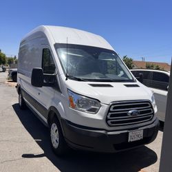 2019 Ford Transit-250