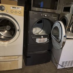 Whirlpool Washer And Maytag Dryer 