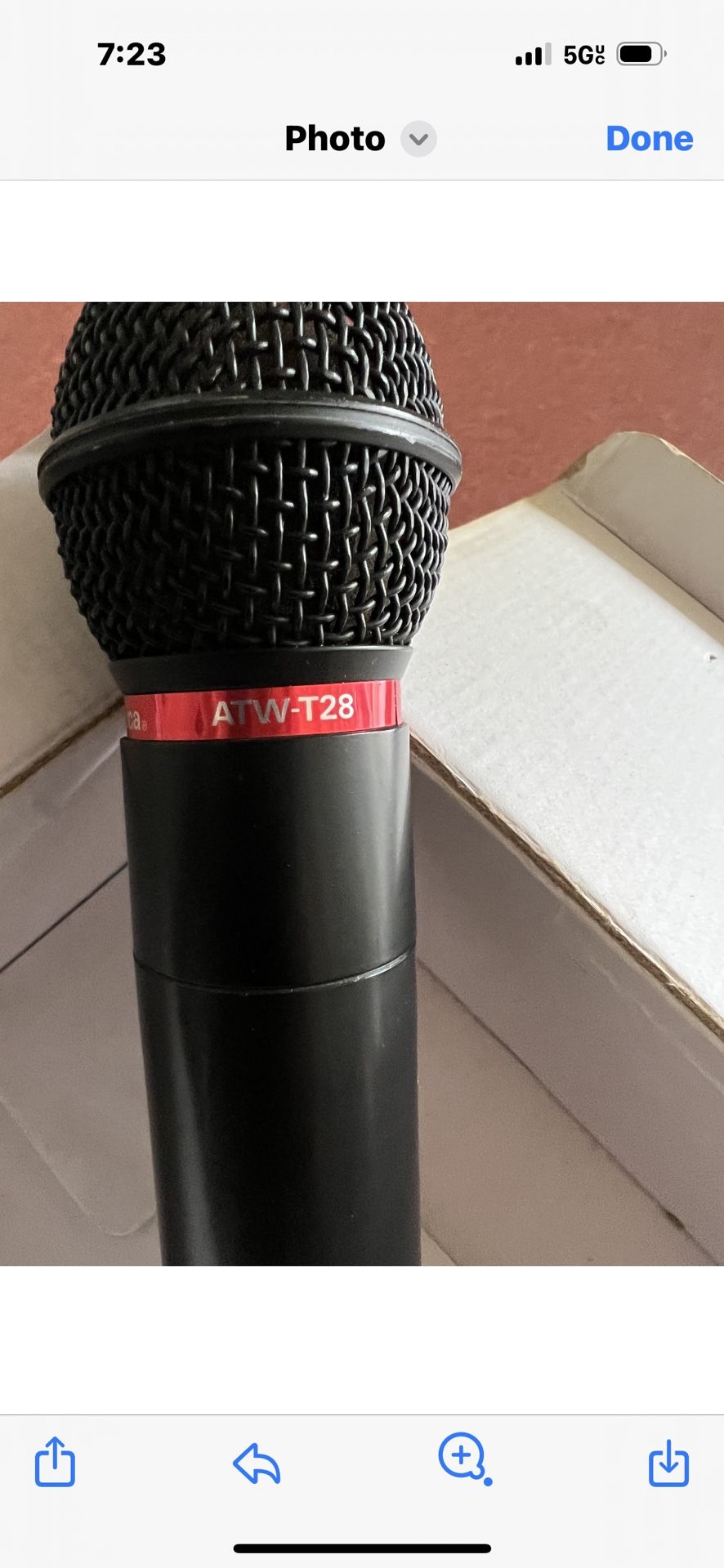 Microphone