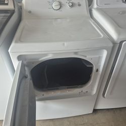 GOOD ELECTRIC DRYER 