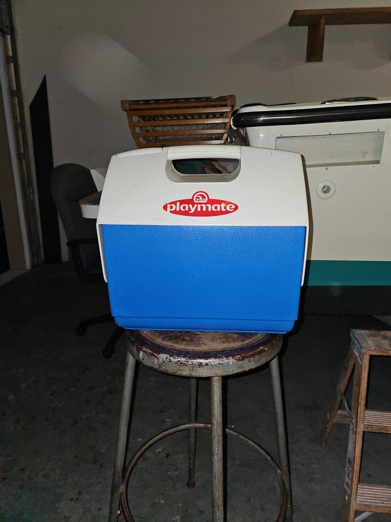 Playmate Cooler
