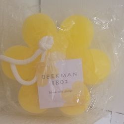 Beekman 1802
Bloom Bath Sponge