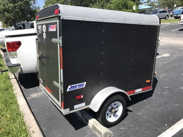 Enclosed Trailer 4x5 Excellent Condition for Sale in Fort
