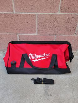 Milwaukee 22" tool bag new