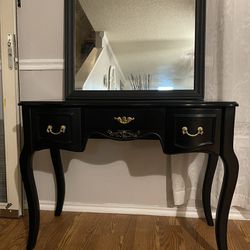 Vanity And Mirror 