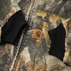 Carhartt J144 CMO Realtree Hardwoods Camo Thermal-Lined Active