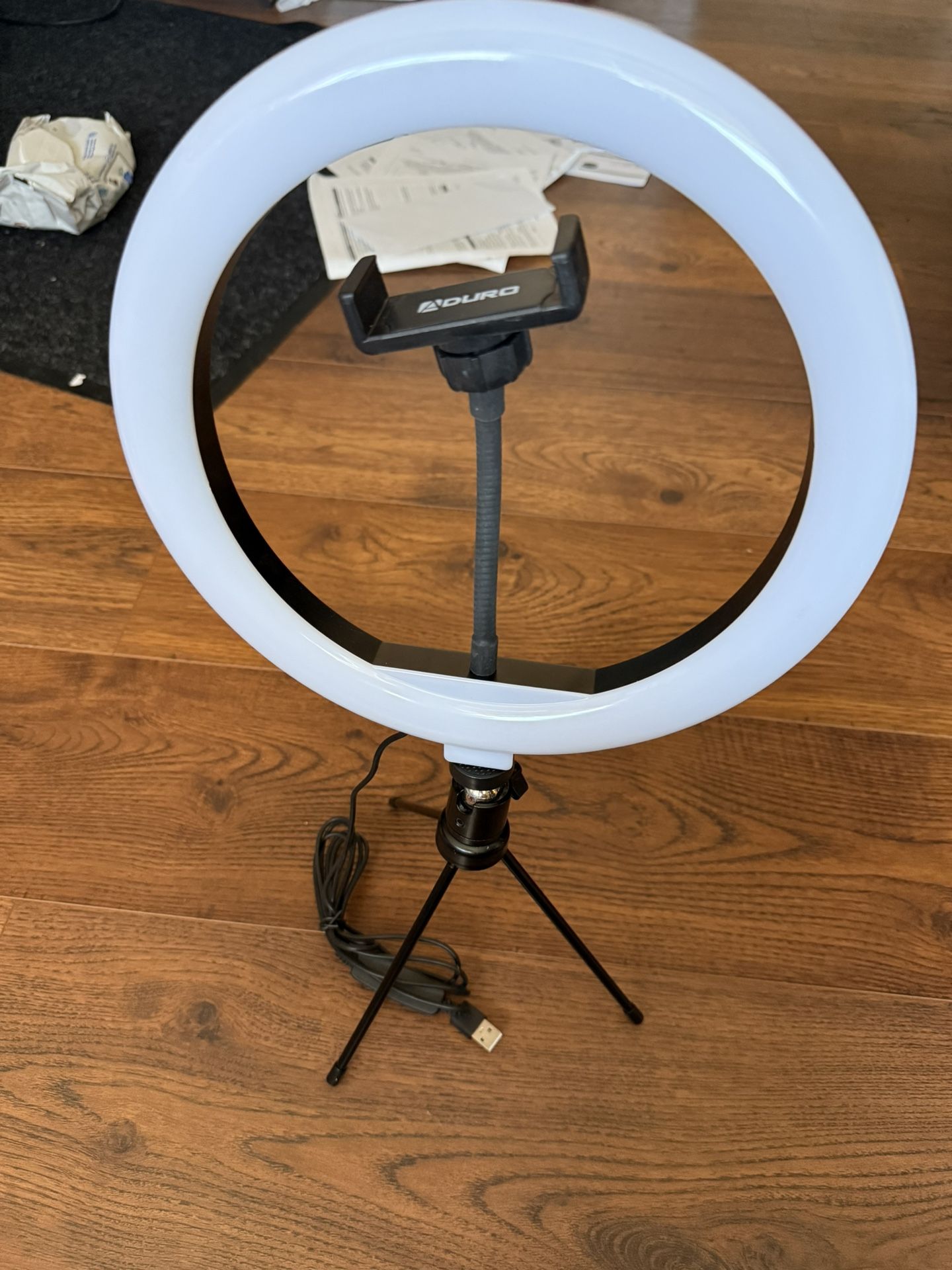 Phone Stand With The Light