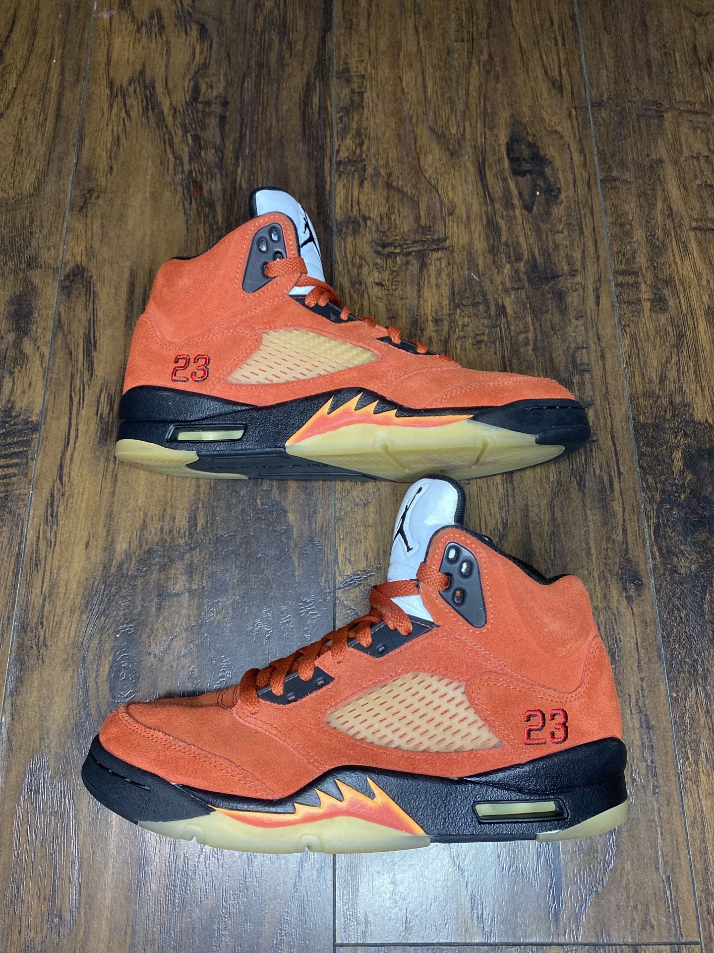 Sz 8.5W Jordan 5 Dunk on Mars