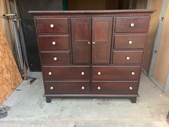 Furniture Dresser – $100 Firm