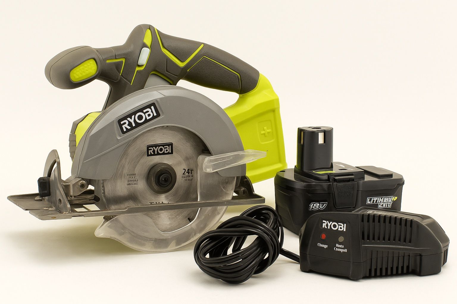 Ryobi ONE+ 18V Cordless 5-1/2 in. Circular Saw