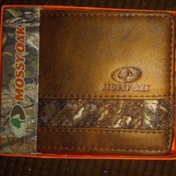 Mossy Oak Men's Wallet 