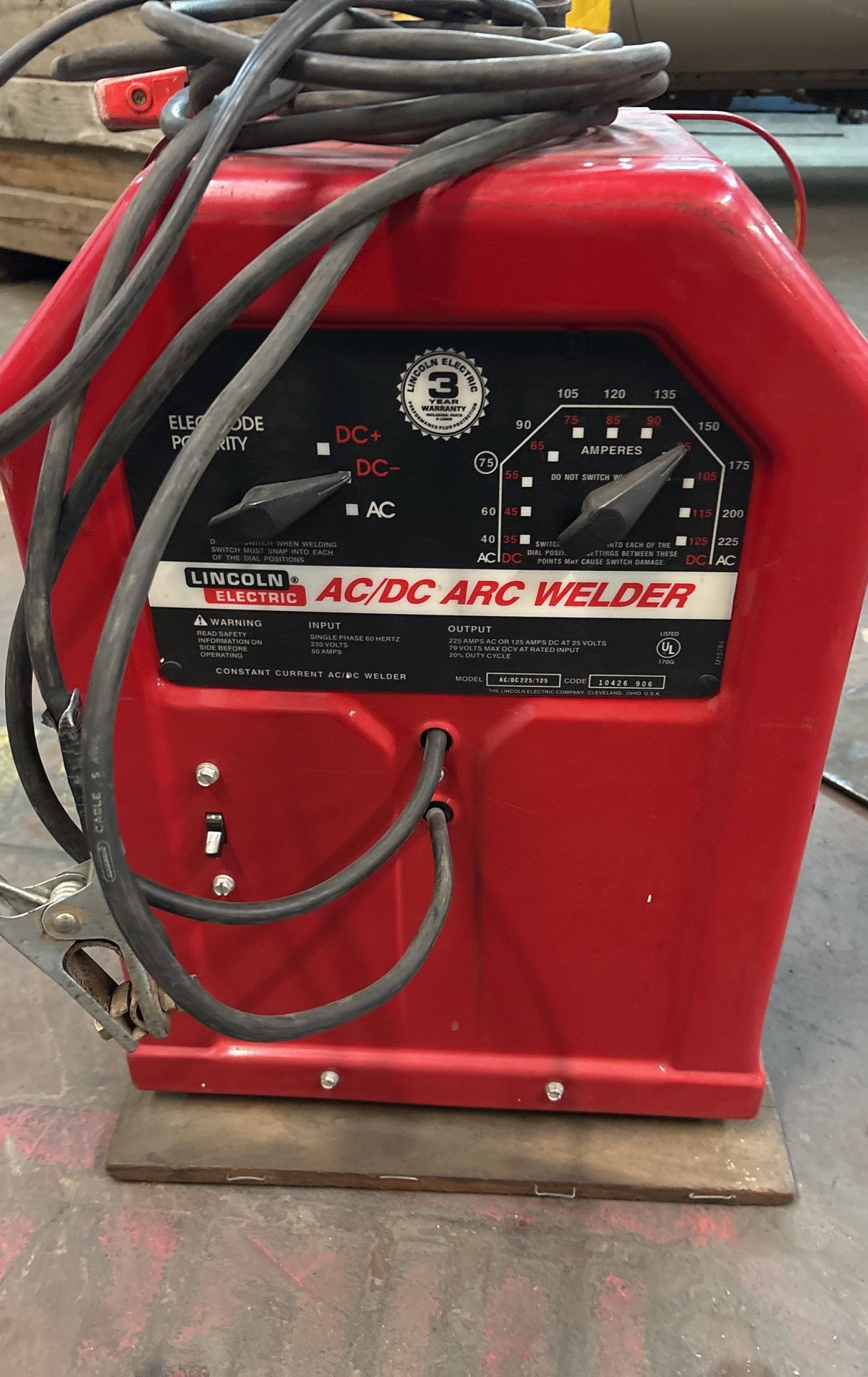 Lincoln AC/DC arc welder