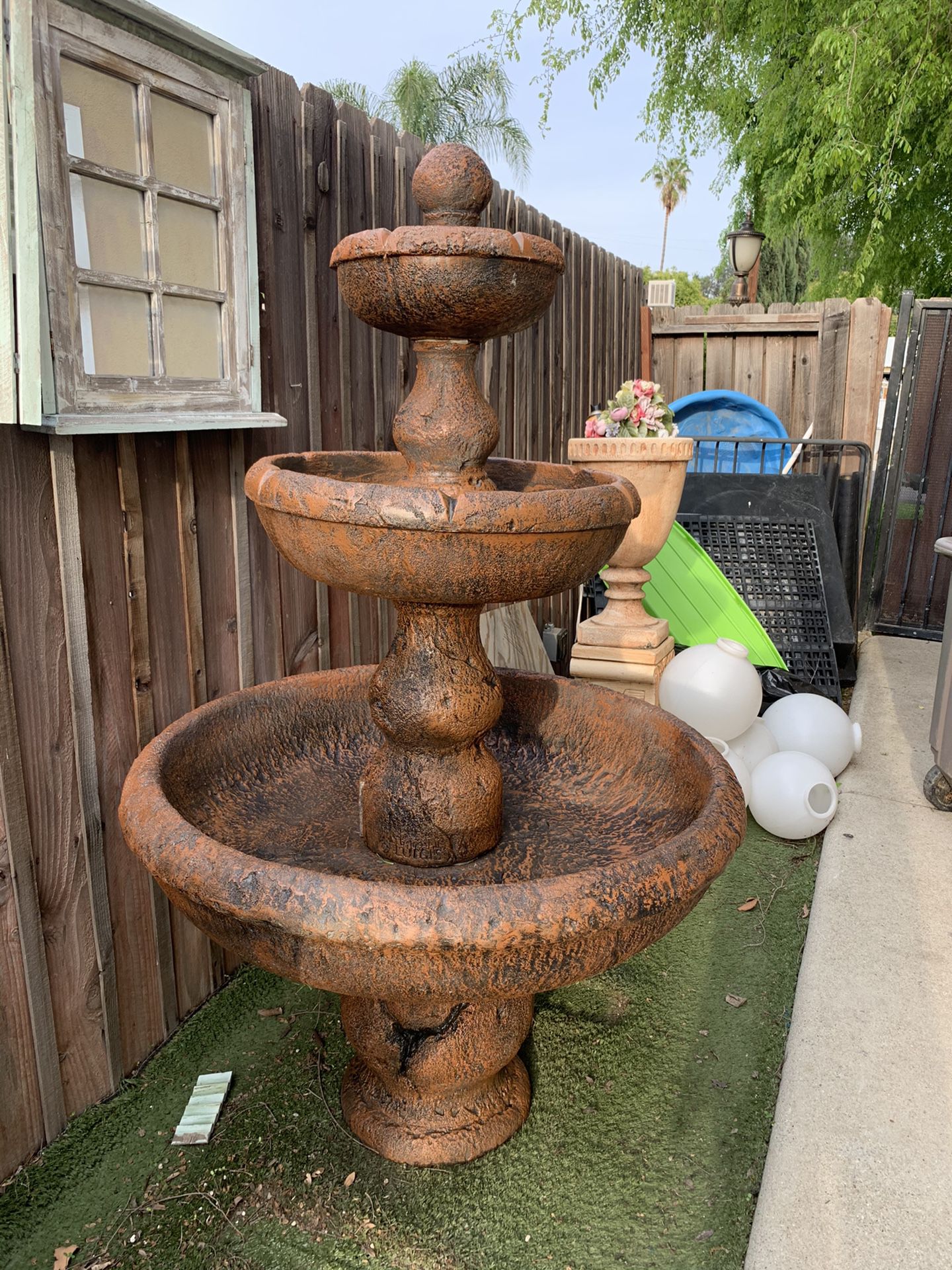 3tier fountain 5ft tall