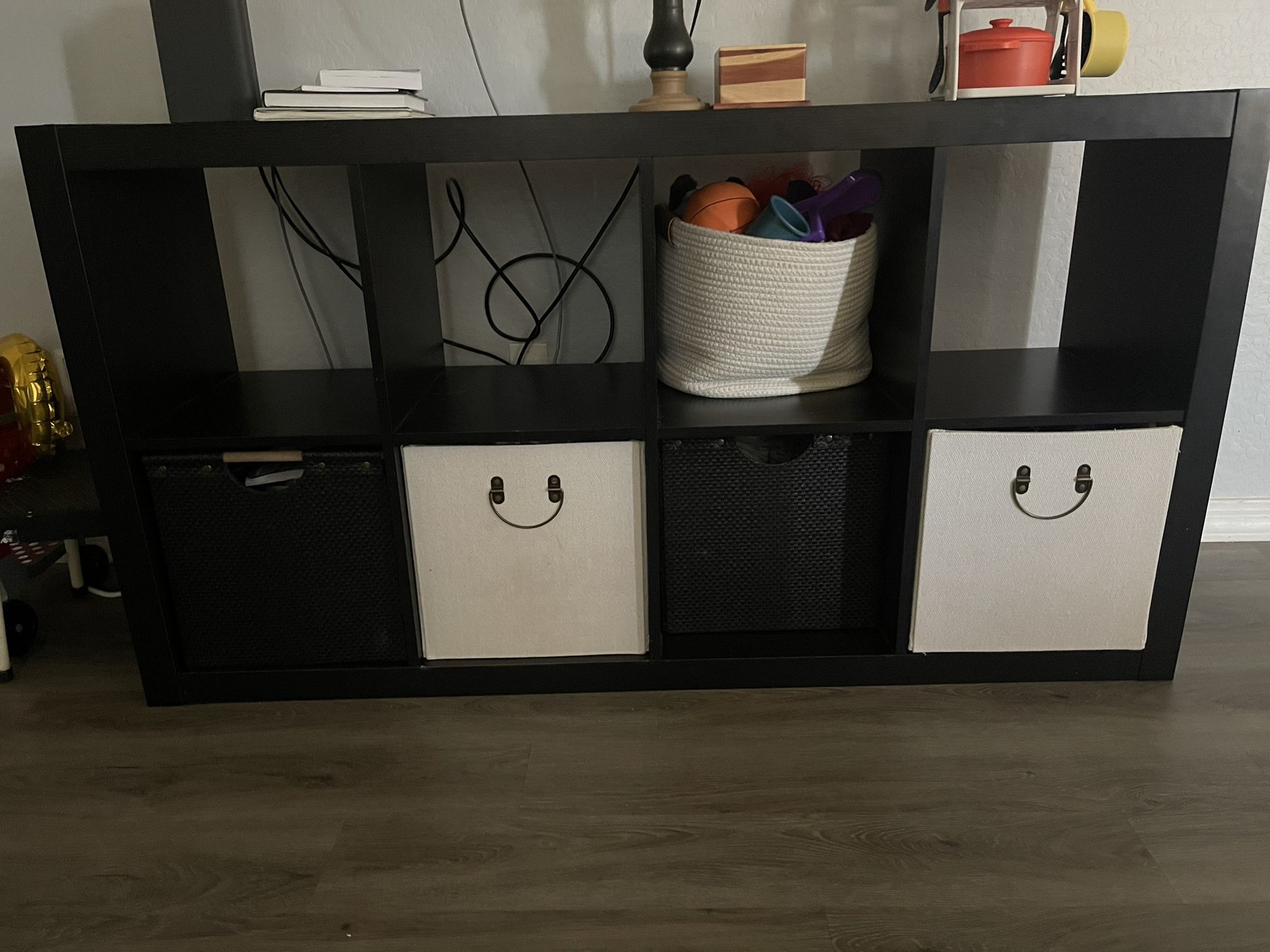 8 Cube Shelf Dark Wood 