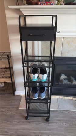 * Rolling Vertical Shoe Rack – handle up to 8 pairs